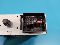 Radio fabryczne Peugeot 301 98134281ZD radioodtwarzacz