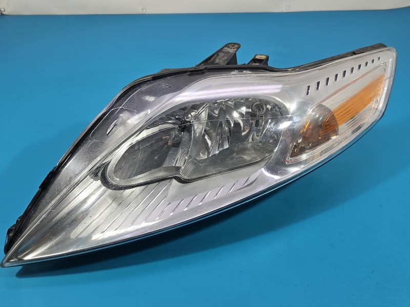 Reflektor lewy lampa przód Ford Mondeo Mk4 EUROPA