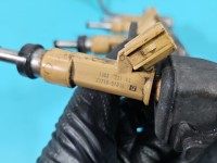 Wtryskiwacz listwa wtryskowa 23250-0T030 Toyota Avensis III T27 1.8 vvti 147KM