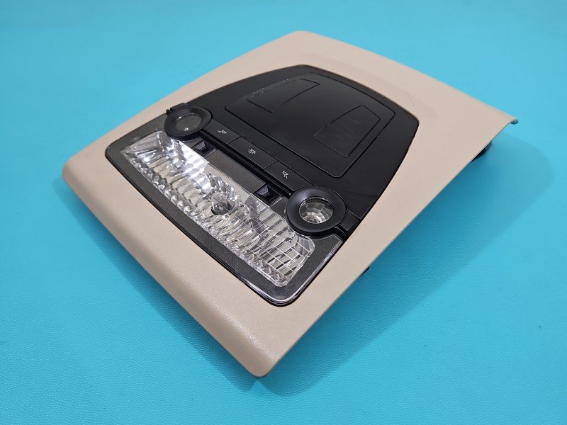 Lampa kabiny lampka Bmw f10 f11 Lampa kabiny lampka Bmw f10 f11