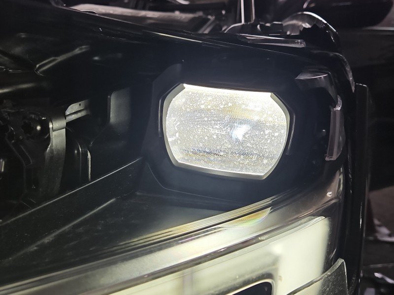 Soczewka reflektora lewego Opel Insignia B lewa