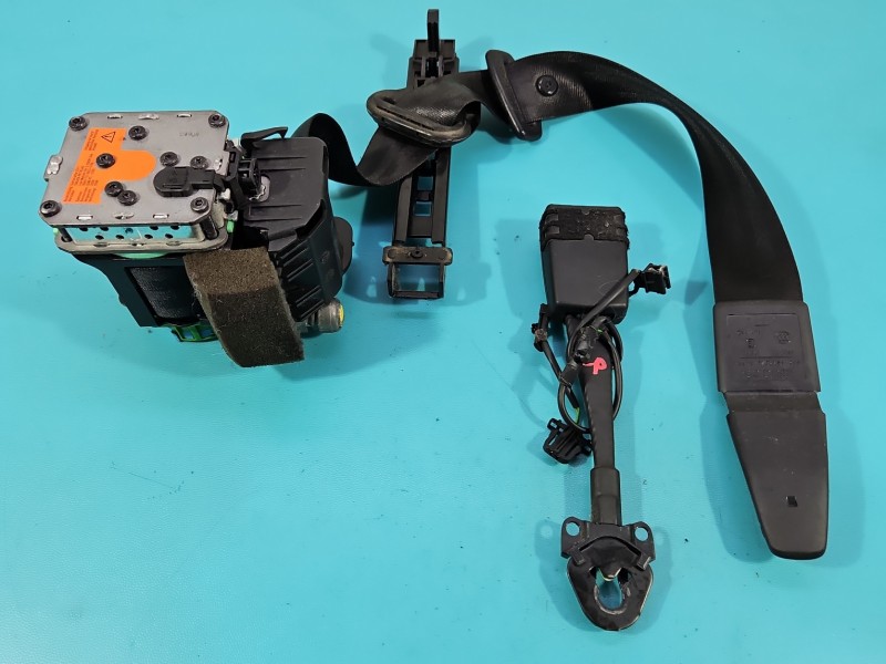 Pas bezpieczeństwa przód lewy kierowcy AUDI A4 B8 8K1857705J EU