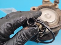 Piasta koła tył prawa zwrotnica łożysko Opel Astra V K 1.4 T (LE2)