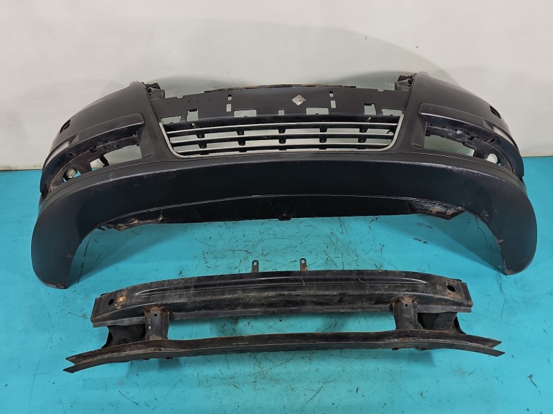 Zderzak przód przedni Vw Passat B6 LC8Z