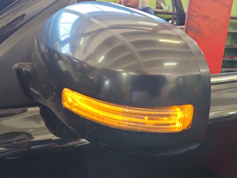 Lusterko lewe Mitsubishi Outlander III 12-22 elektryczny, Europejska, Kod lakieru: X42, 9 pin elektrycznie składane / 12-22...