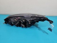 Reflektor prawy lampa przód Opel Astra IV J EUROPA