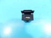 Gniazdo USB Mitsubishi Outlander III 12-