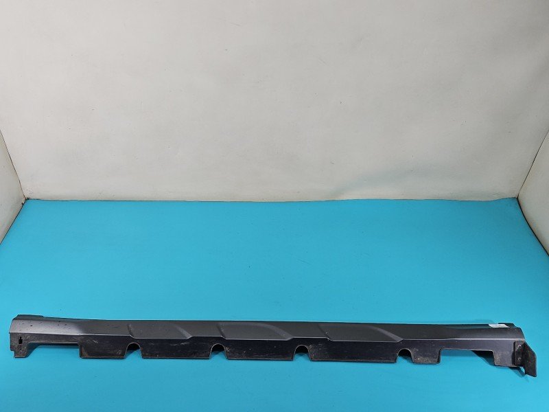 Listwa progowa lewa PRÓG NAKŁADKA Hyundai Kona I 87751-J9500 Listwa progowa lewa PRÓG NAKŁADKA Hyundai Kona I 87751-J9500