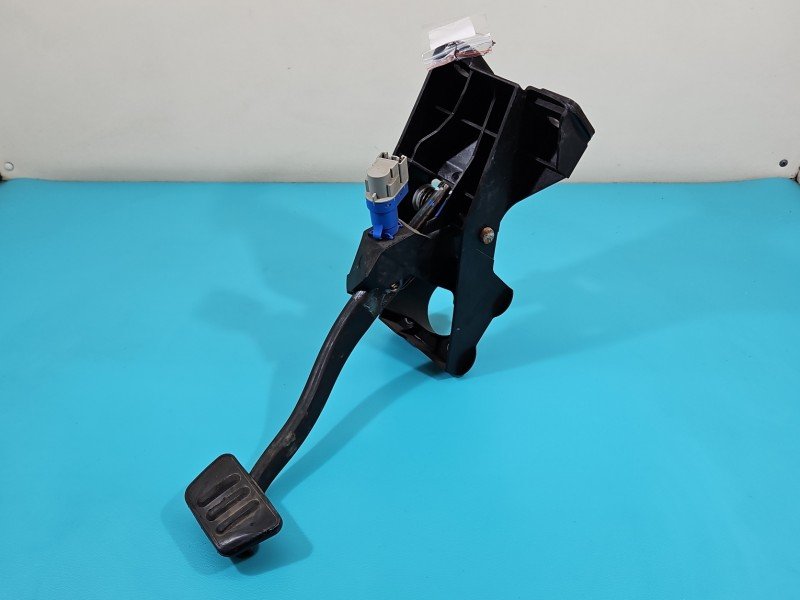Pedał pedały Ford Mustang V 04-14 hamulca sprzęgła
