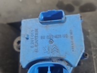 WZMOCNIENIE CZOŁOWE Pas przedni Peugeot 5008 9676568880