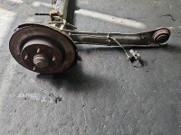 Tylna belka oś tył Nissan Primera P12 1.8 16V