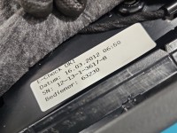 Tapicerka drzwi przód prawa boczek AUDI A8 D4 4H