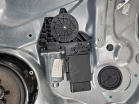 Podnośnik przód lewy Skoda Superb I 3B1837461 4d sedan