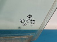 Szyba drzwi przód lewa Vw Passat B7 sedan