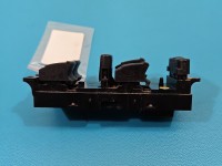 Przełącznik szyb Vw Passat B5 1J4959857B Volkswagen, Uszkodzone mocowanie EU