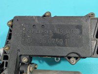 Podnośnik przód prawy Vw Passat B4 Volkswagen, Europejska, 15pin 3A0959802 5d kombi