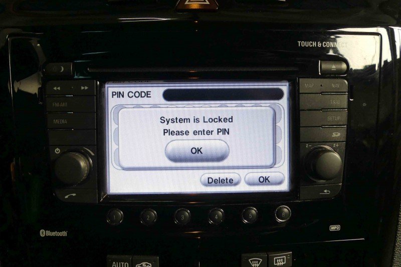 Radio fabryczne Opel Zafira B 13373643 radioodtwarzacz