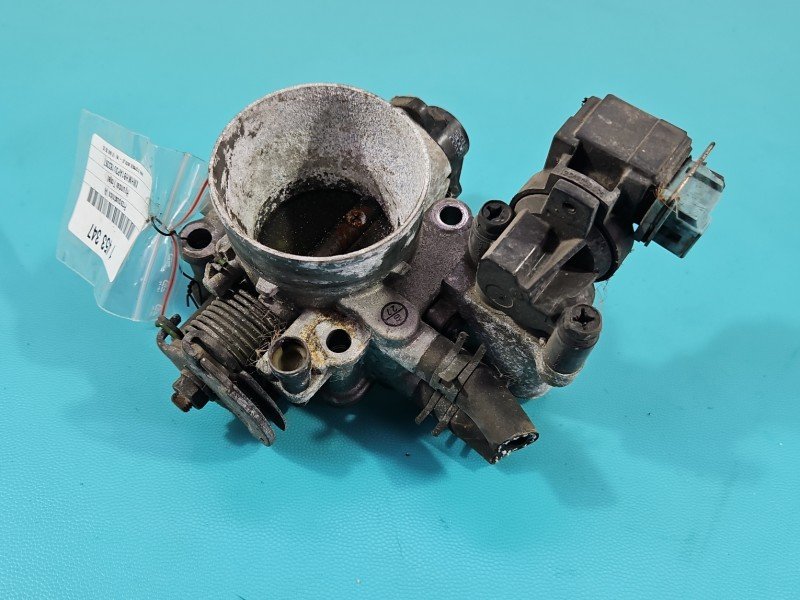 Przepustnica Hyundai Trajet 2.0 16V Przepustnica Hyundai Trajet 2.0 16V