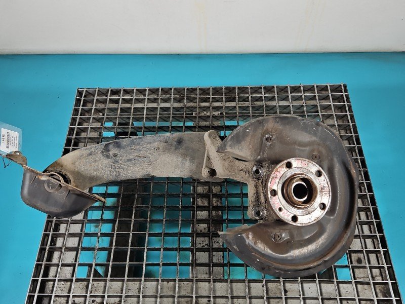 Piasta koła tył prawa zwrotnica łożysko Vw Tiguan I 07- 1.4 TSI Piasta koła tył prawa zwrotnica łożysko Vw Tiguan I 07- 1.4 TSI