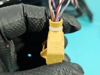 Lusterko lewe pin Porsche Cayenne I 9P HB 5d kolor czarny L041 europa