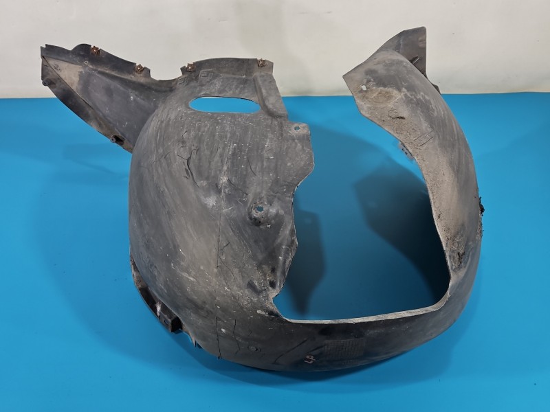 Nadkole przód lewe Seat Toledo III 5P0809957