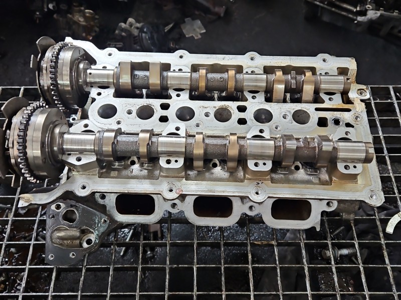 Głowica JAGUAR XF II X260 3.0 V6