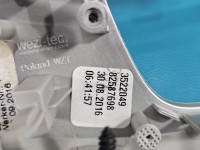 Listwa dekor deski Audi A4 B9 82600002, 82599002, 8W0867409L 7el
