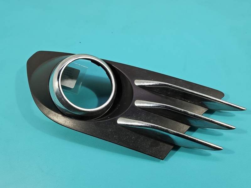 Zaślepka kratka zderzaka lewa atrapa Peugeot 5008 091ISM014