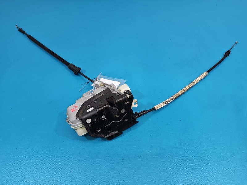 Zamek przód lewy Vw Passat B7 EUROPA 9pin 3C1837015A