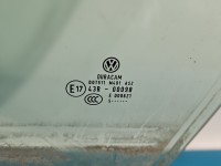 Szyba drzwi przód lewa KIEROWCY Vw Passat B8 2015R 14-19 kombi
