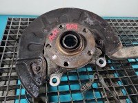 Zwrotnica lewa piasta przód 1.9 tdi Audi A4 B7
