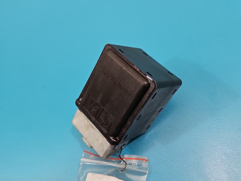 Blokada kierownicy Renault Scenic II 8200604932
