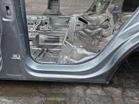 Próg lewy SŁUPEK ŚRODKOWY B Skoda Karoq HB 5d srebrny LF7M/2C2C