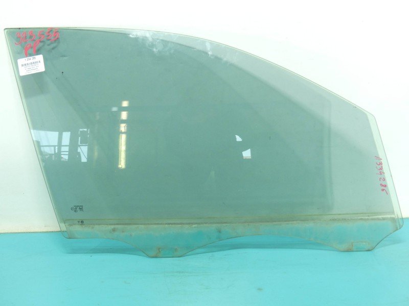 Szyba drzwi przód prawa Vw Touareg II 10- HB