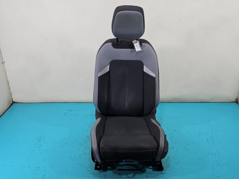 Fotel lewy przód kierowcy Opel Astra VI L EU 5d