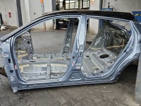 Próg lewy SŁUPEK ŚRODKOWY B Toyota C-HR I 16-23 HB 5d 2TH