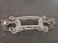 Tylna belka oś tył Mercedes W213 2.0 CDI