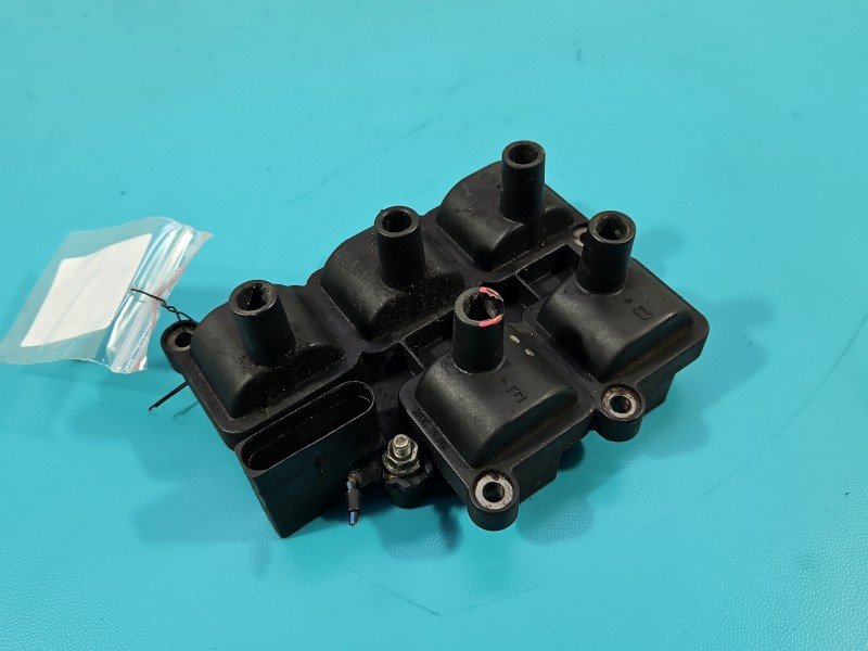 Cewka zapłonowa Vw Passat B5 2.3 VR5 Cewka zapłonowa Vw Passat B5 2.3 VR5