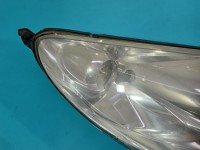 Reflektor prawy lampa przód Peugeot 407 EUROPA