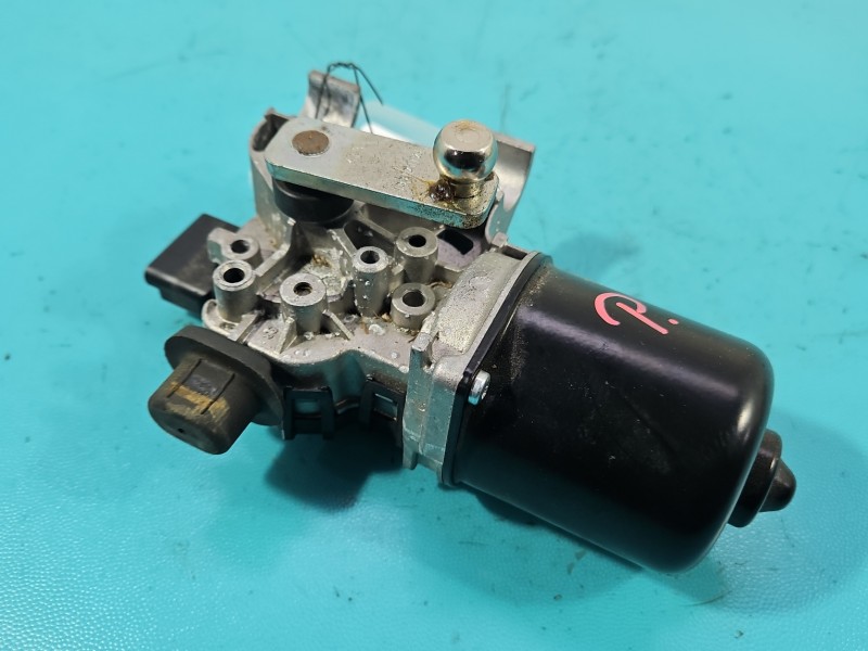 Silniczek Silnik wycieraczek przód Toyota Aygo II 14-22 85010-0H030