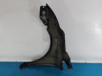 Błotnik przód prawy Toyota Avensis III T27 209