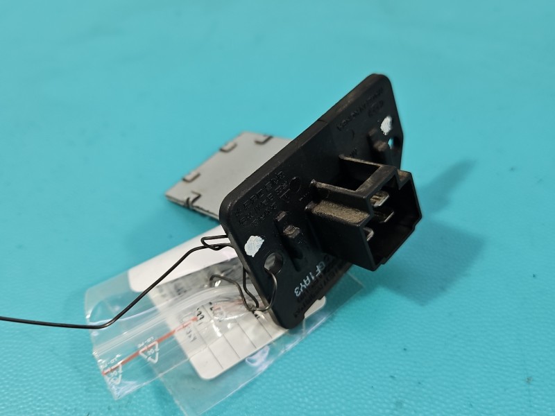 Opornik rezystor Kia Sportage III 10-15