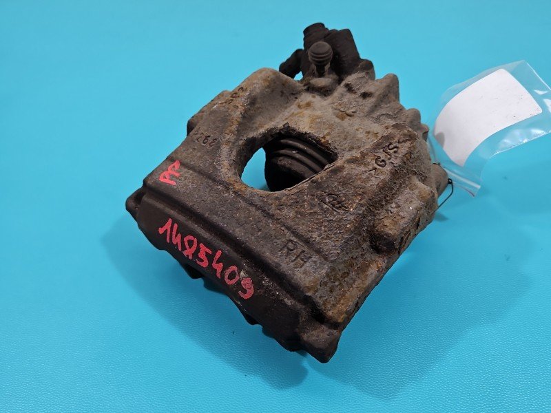 Zacisk przód prawy Citroen C5 II X7 2.0 hdi