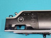 Wyświetlacz Citroen C4 Grand Picasso II 13-22 9831652880 monitor