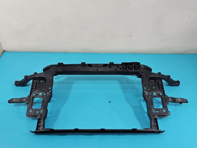Pas przedni Hyundai Kona I 64101-J9000 Pas przedni Hyundai Kona I 64101-J9000