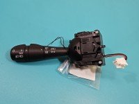 Przełącznik kierunkowskazów świateł Renault Captur I 255674581R