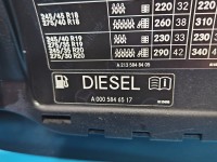 Klapka wlewu paliwa Mercedes W213 czarny, Mercedes, Kod lakieru: 197, czarny 197