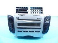 Radio fabryczne Toyota Yaris II 86120-0D200 radioodtwarzacz