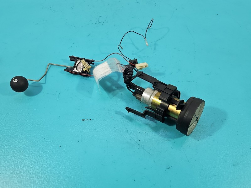 pompka Pompa paliwa Volvo XC90 I 02- 2.9 T6 0580453447 Producent części: Volvo, BEZ OBUDOWY