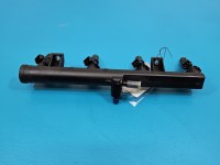 Wtryskiwacz listwa wtryskowa 01F005A, 9628084680 Citroen Xsara Picasso 1.8 16V 116KM